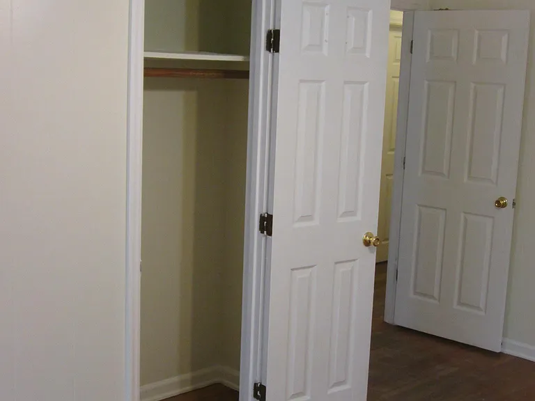 Closet View