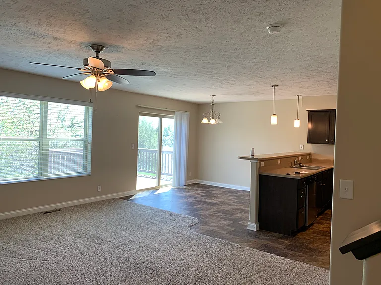 2539 Telluride Cir — Photo 33