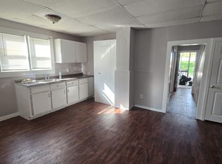 507 E Cherry St, Vineland, NJ 08360