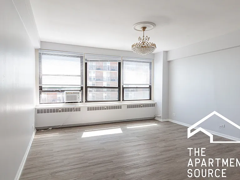 654 W Gordon Ter #1505 — Photo 12