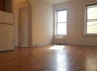 37-15 27th St #1A, Long Island City, NY 11101