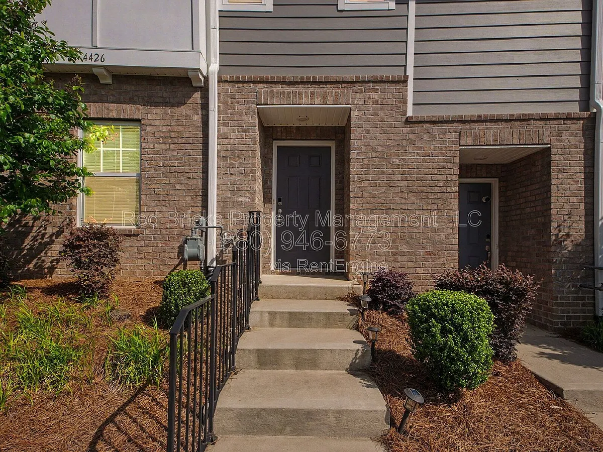 Building Photo - 4426 Millennium Ave
