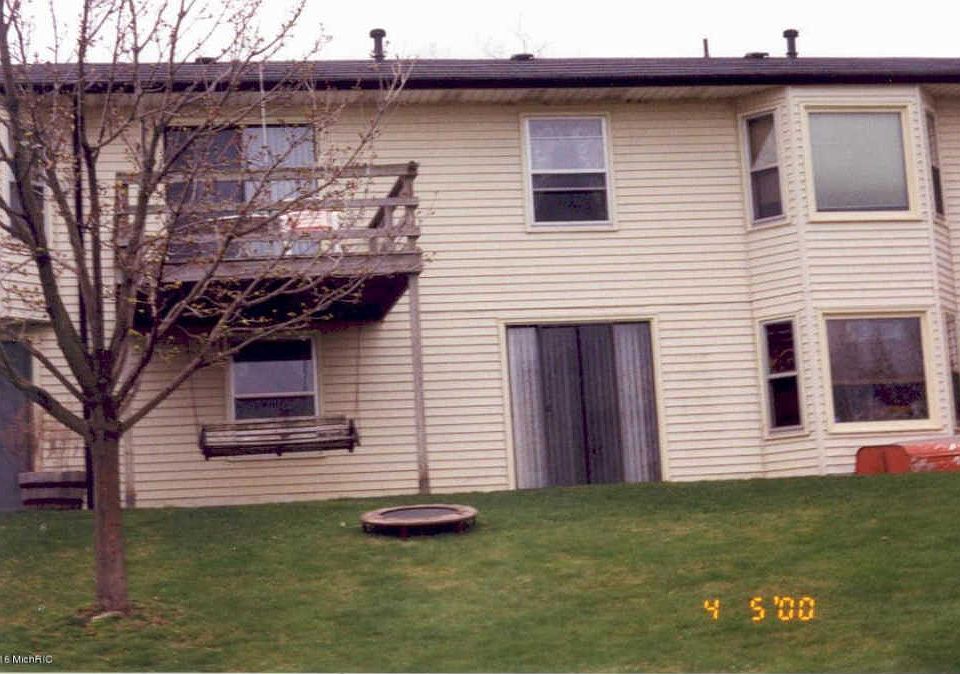 2nd image of 2853 Porter St SW #58