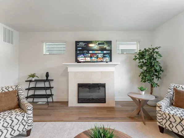 17274 SW Arborcrest Way, Beaverton, OR 97003