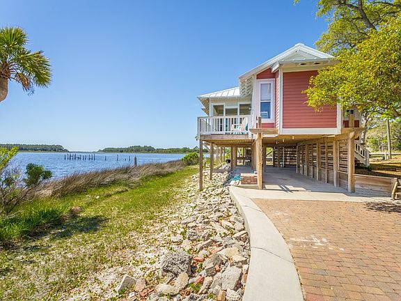 4th image of 97-A Gulf Ave