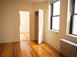 82 W Cedar St APT 2, Boston, MA 02114
