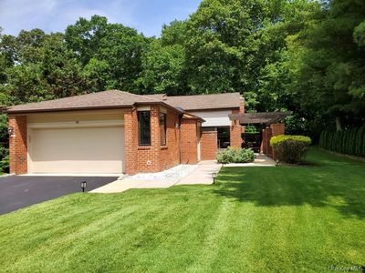 11 Nightingale Court, Manhasset, NY, 11030