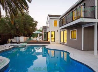 2400 Cristo Rey Pl, Los Altos, CA 94024