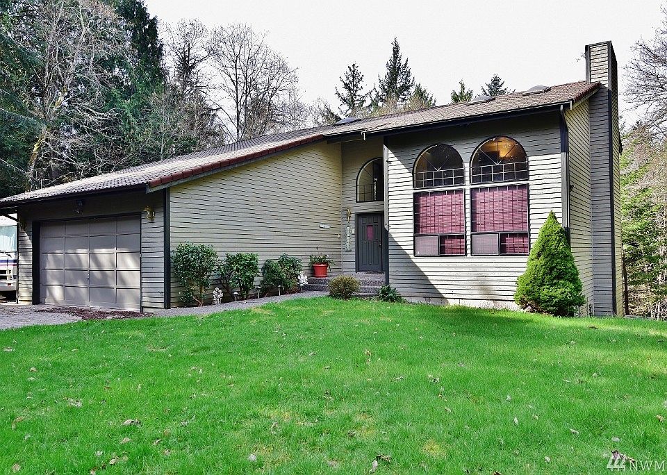 1st image of 11164 Ringstad Ln NE