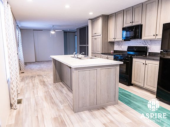 3rd image of 6978 Shamley Ave
