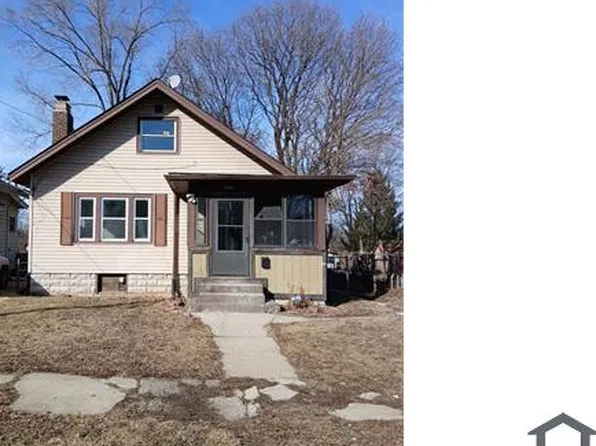 2011 School St, Rockford, IL 61101