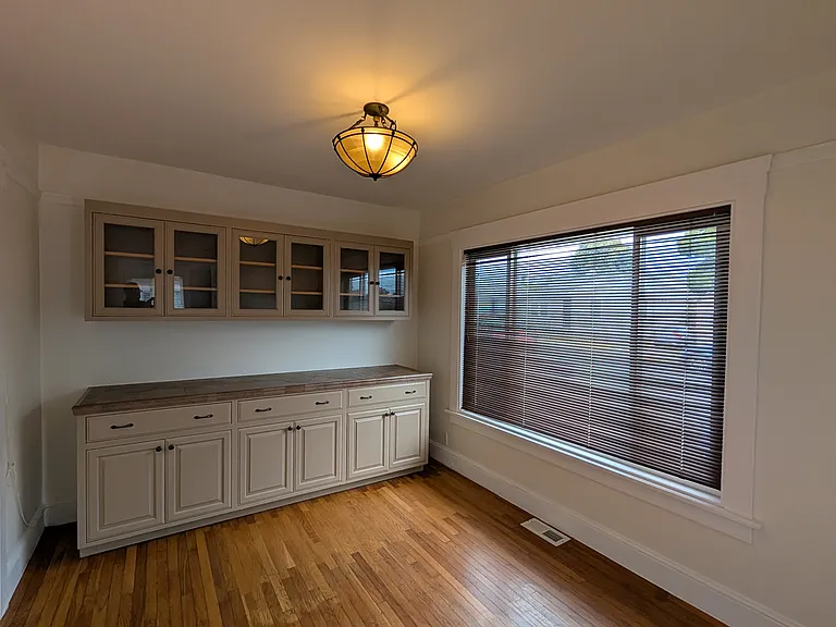 533 Oak Ave — Photo 9