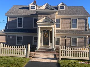 72 2nd St, Somerset, MA 02726