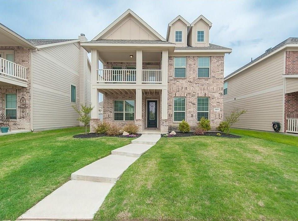 1st image of 1033 Bruni Ct
