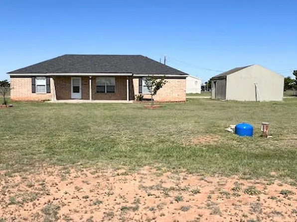 9107 County Road 7635, Wolfforth, TX 79382