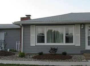 13271 Saint Rose Rd, Highland, IL 62249