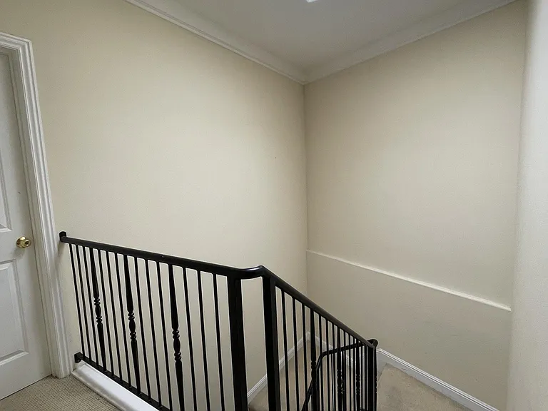 428 Wellington Ave — Photo 5
