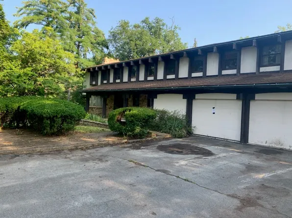 33 Hickory Hl, Avon, NY 14414