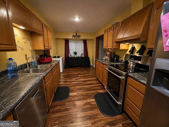 2nd image of 30 Price Dr