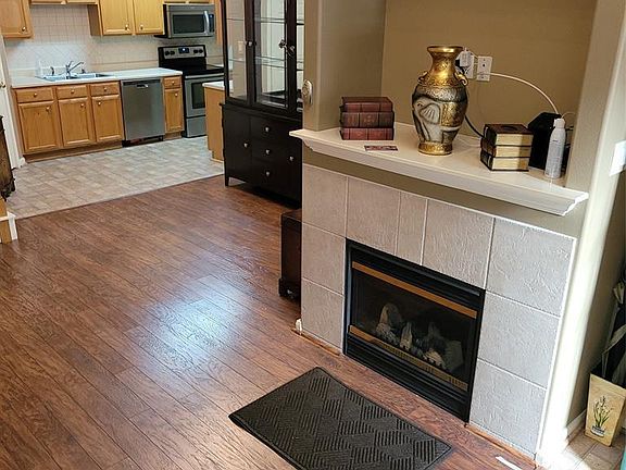 3rd image of 2710 Grants Lake Blvd Unit F2
