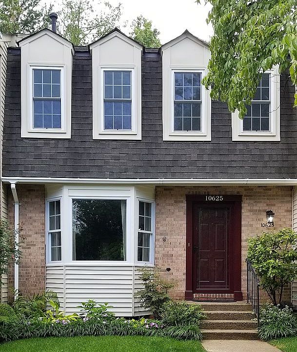 1st image of 10625 Lakeside Oak Ct
