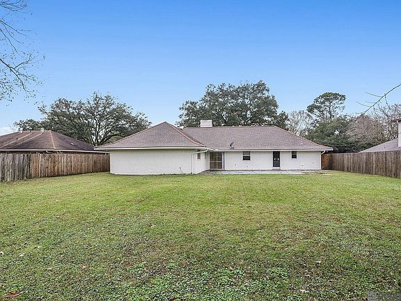 2nd image of 1795 Chevelle Dr