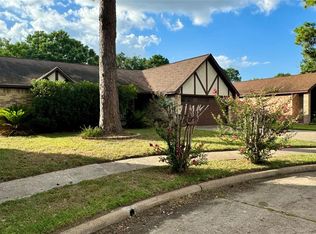 10410 Crescent Moon Dr, Houston, TX 77064