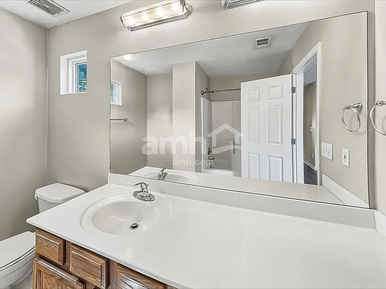 1244 W Oaks Way — Photo 11