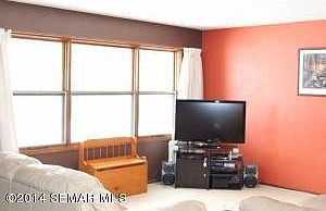 4th image of 445 13th St NE