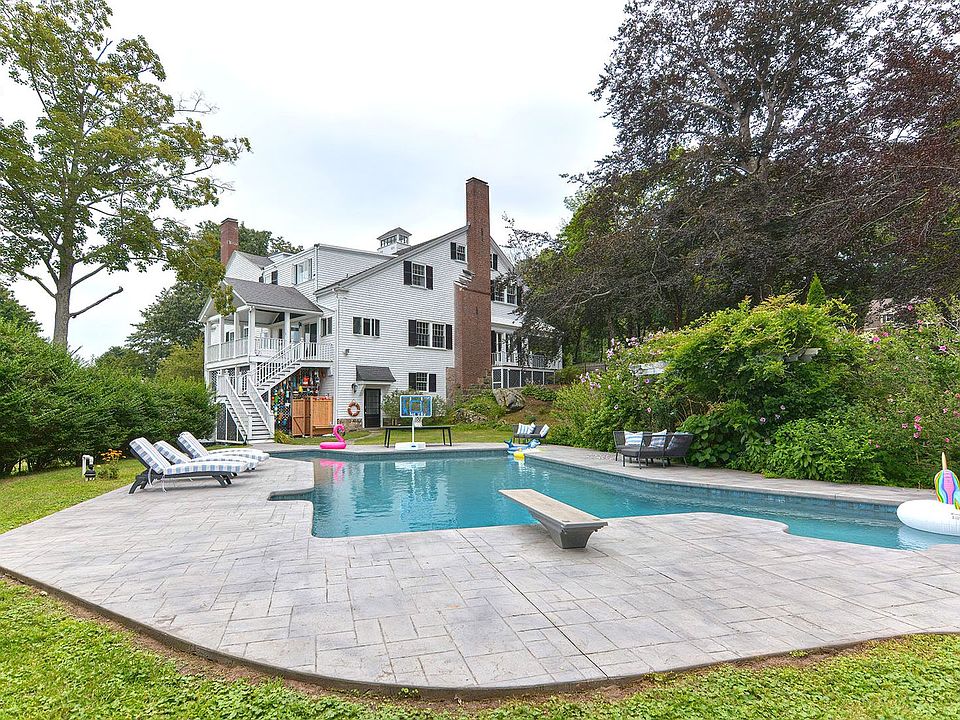 135 Bridge St, Manchester, MA 01944 Zillow