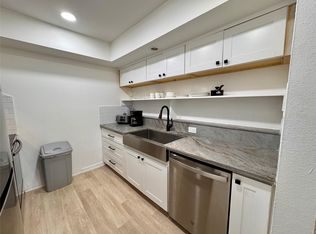 3131 Sw Fwy Unit C-35, Houston, TX 77007