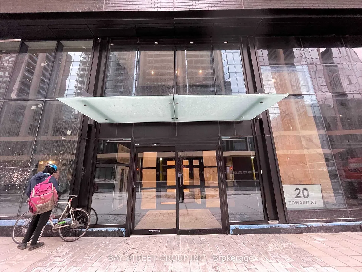20 Edward St — Photo 2