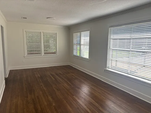 2623 Myrtlewood Dr — Photo 5
