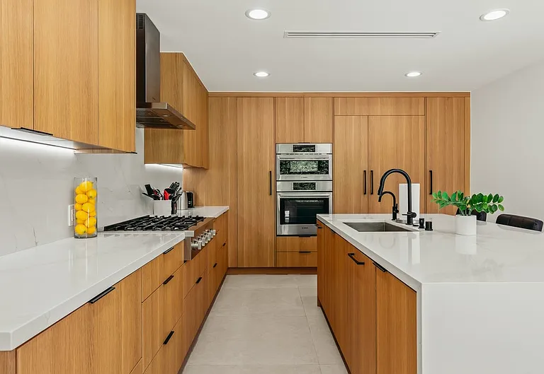 17045 Otsego St #1 — Photo 12