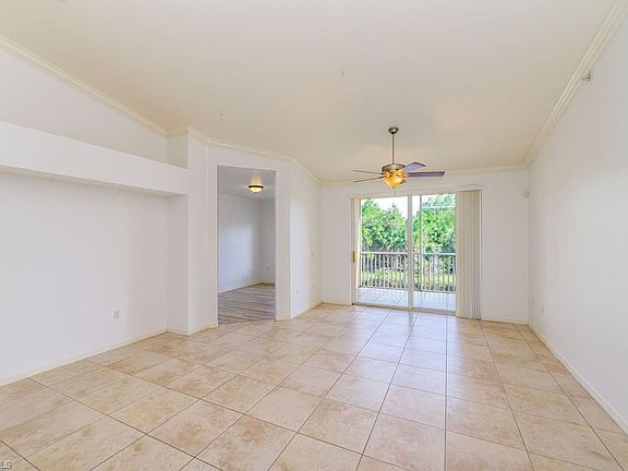 4th image of 10025 Villagio Gardens Ln Unit 206