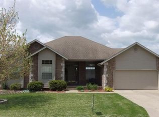4435 S Sunrise Ave, Springfield, MO 65810