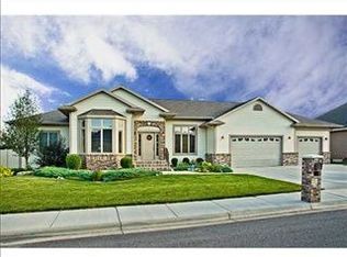 4224 Waterford Dr, Billings, MT 59106