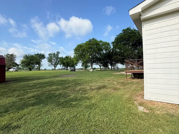 5558 County Road 4724 S, Cumby, TX 75433