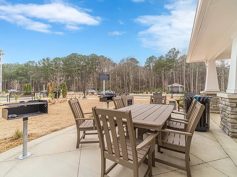 Shannon Reserve 55+ Apartments — Photo 10