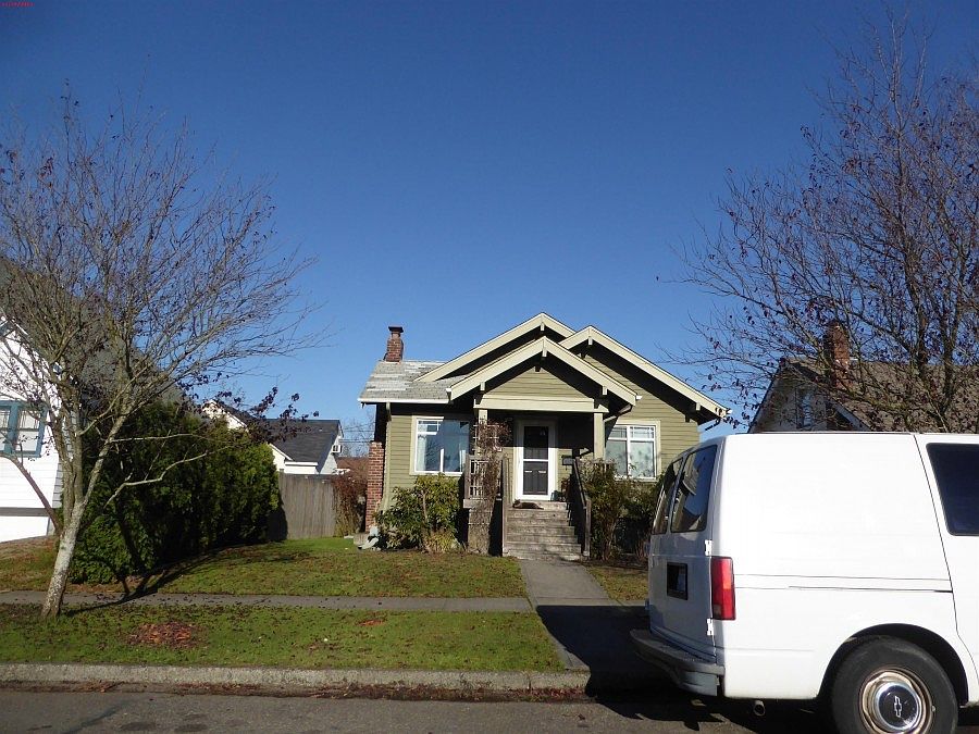 1st image of 525 S 51st St