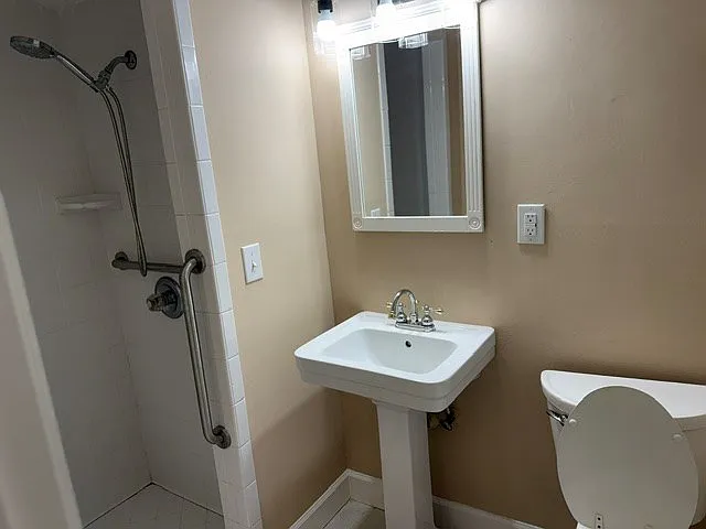 5920 Saint Leonards Dr — Photo 20