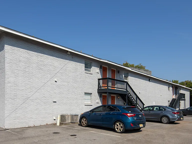 Axis at Rocket City — Photo 8