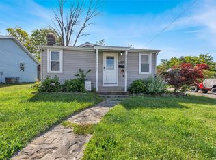 124 W Washington St, Columbia, IL 62236