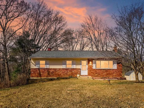 612 Ridge Rd, Finksburg, MD 21048