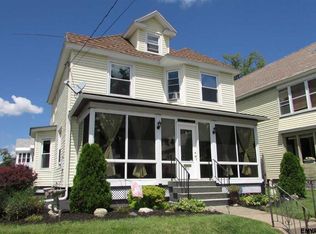 911 Wright Ave, Schenectady, NY 12309