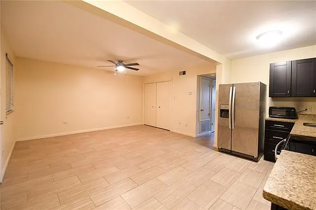 2 bed, 1.0 bath, 825 sqft, $1,200 — Photo 2