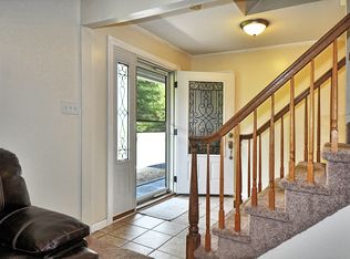 11 Barre Dr, Howell, NJ 07731