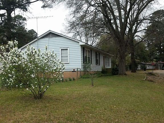2nd image of 1020 Highway St