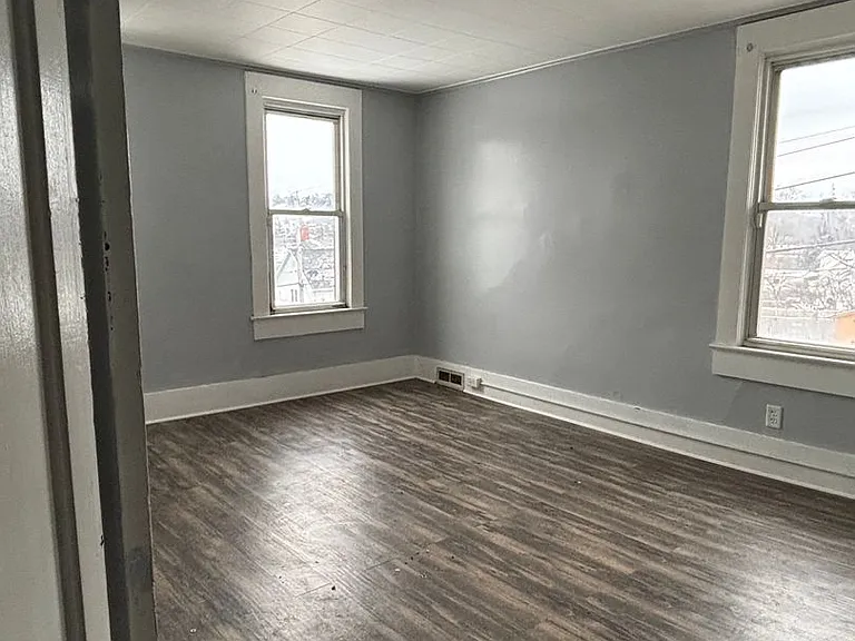 193 Elmwood St #1 — Photo 6
