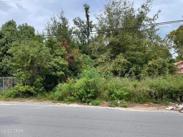 3621 E 2nd St, Panama City, FL 32401